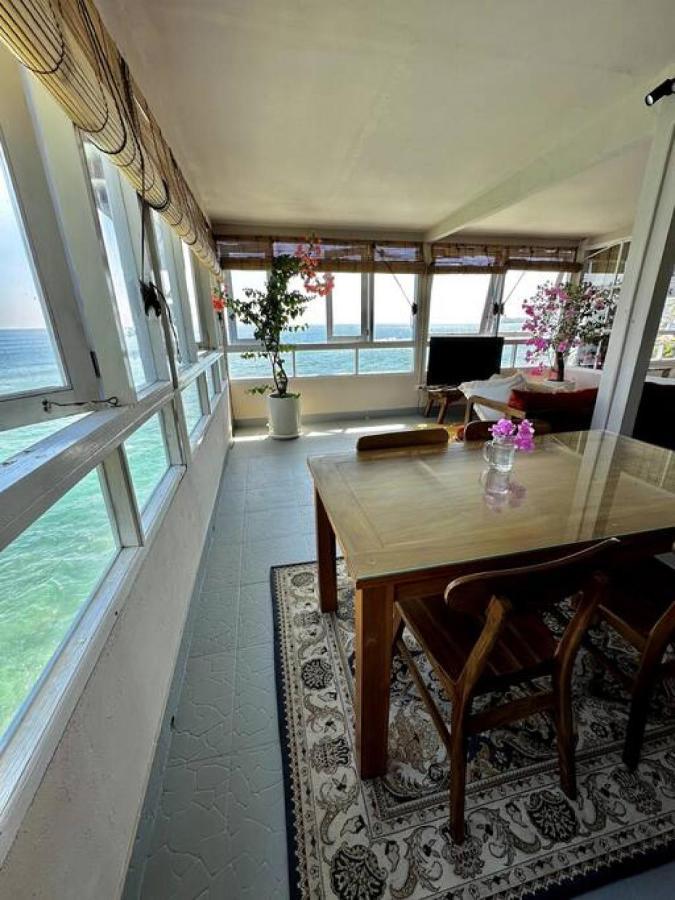 Beach Front Villa , All Mare 2 Uluwatu Eksteriør billede